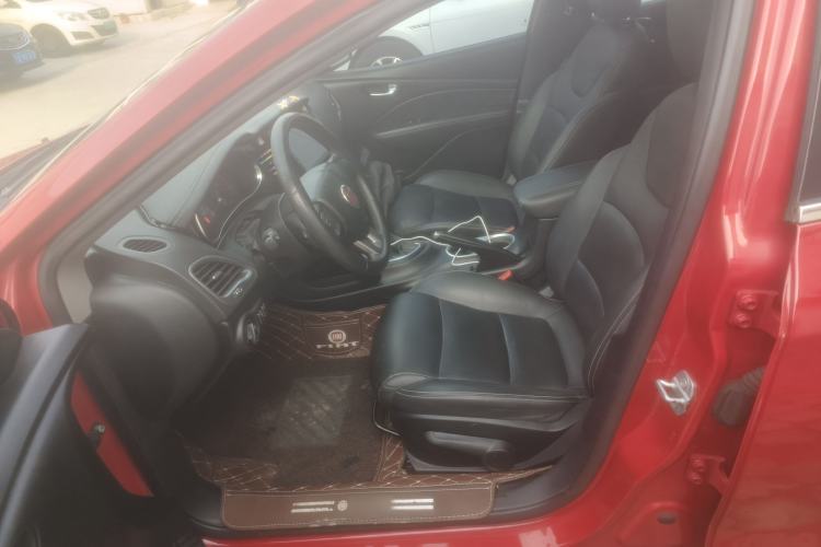 Used Fiat Ottimo 2014 1.4T Automatic Comfort Edition Left Front Seat