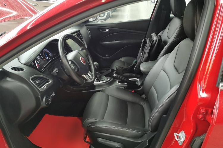 Used Fiat Ottimo 2014 1.4T Automatic Comfort Edition Left Front Seat
