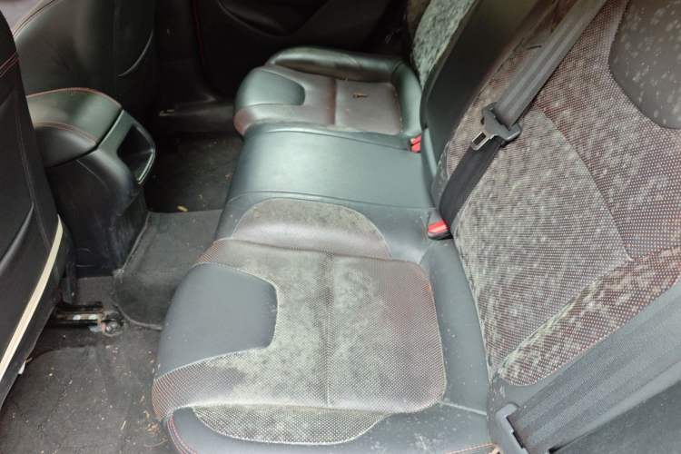 Used Fiat Ottimo 2014 1.4T Automatic Sport Edition Left Rear Seat