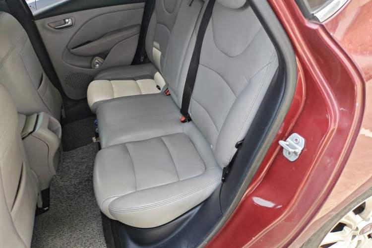 Used Fiat Ottimo 2014 1.4T Automatic Comfort Edition Left Rear Seat