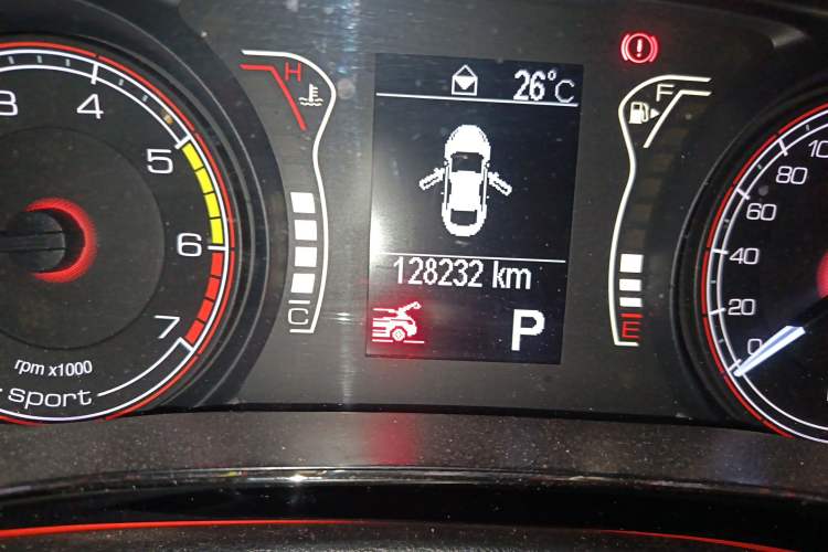 Used Fiat Ottimo 2014 1.4T Automatic Sport Edition Odometer Close Up