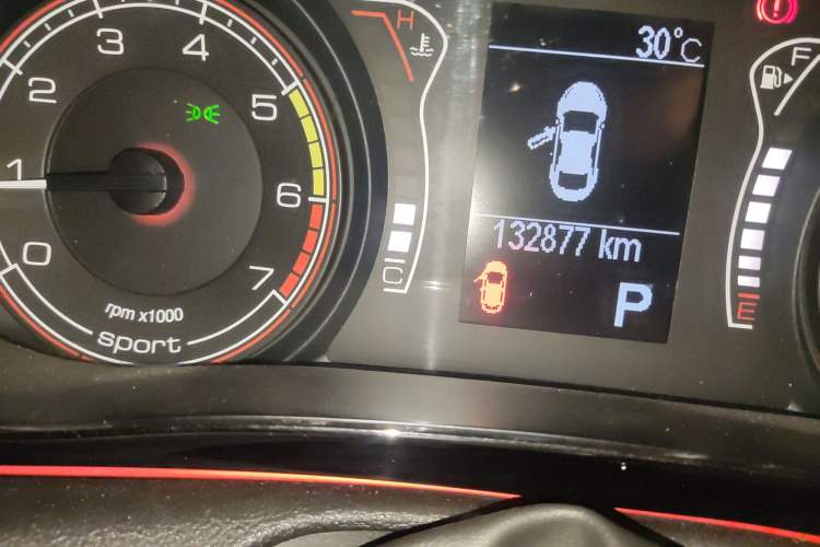 Used Fiat Ottimo 2014 1.4T Automatic Sport Edition Odometer Close Up
