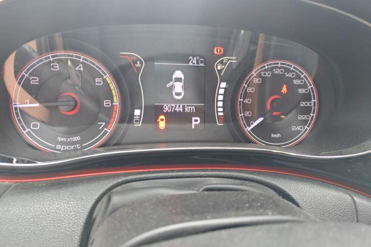 Used Fiat Ottimo 2014 1.4T Automatic Sport Edition Odometer Close Up