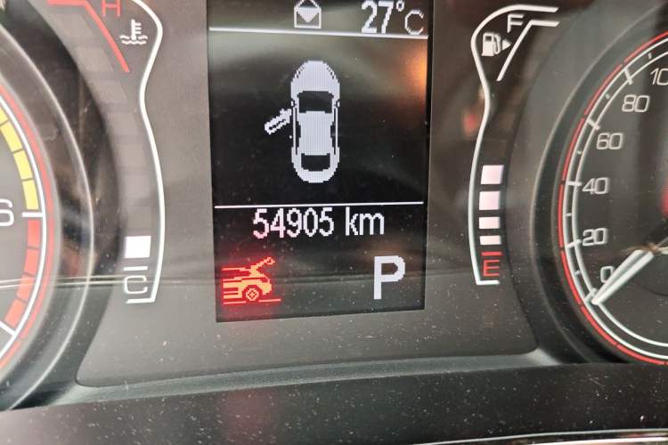 Used Fiat Ottimo 2014 1.4T Automatic Sport Edition Odometer Close Up