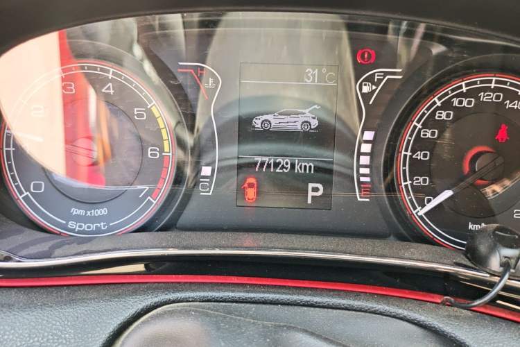 Used Fiat Ottimo 2014 1.4T Automatic Sport Edition Odometer Close Up