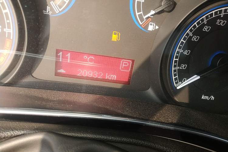 Used Fiat Ottimo 2014 1.4T Automatic Fashion Edition Odometer Close Up