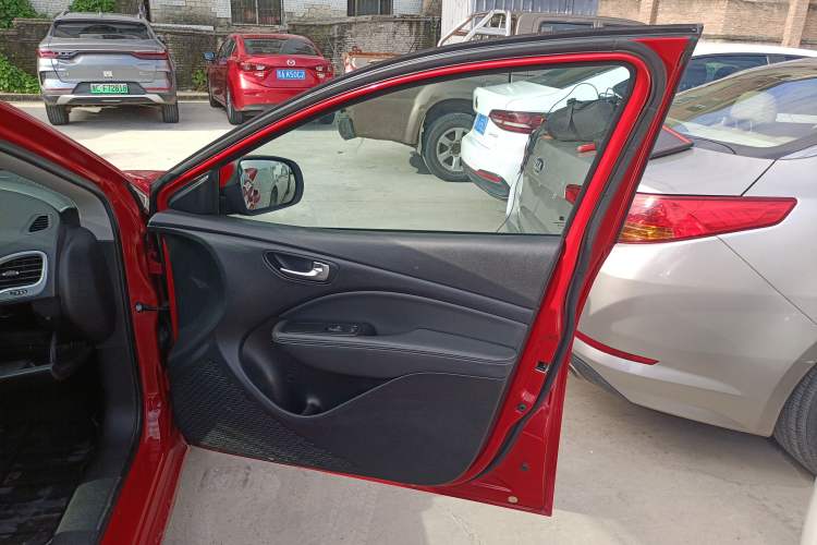 Used Fiat Ottimo 2014 1.4T Automatic Comfort Edition Right Front Door Interior