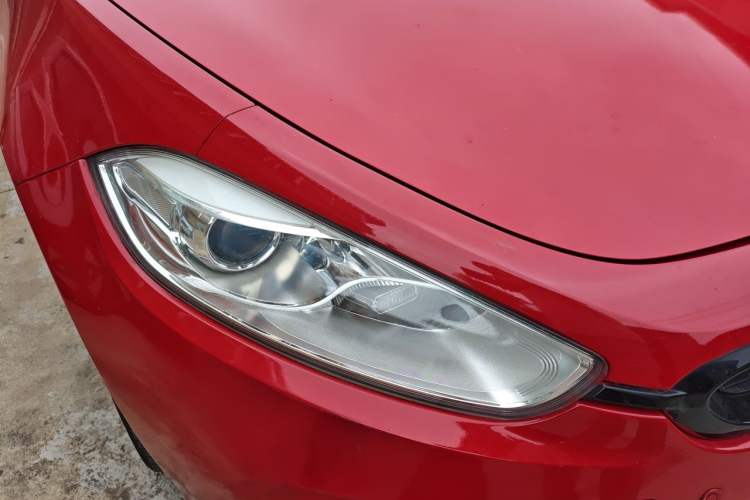 Used Fiat Ottimo 2014 1.4T Automatic Sport Edition Right Front Headlight