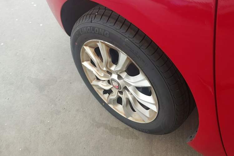 Used Fiat Ottimo 2014 1.4T Automatic Comfort Edition Right Rear Wheel Hub