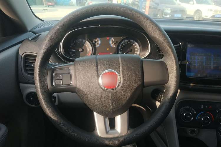 Used Fiat Ottimo 2014 1.4T Automatic Fashion Edition Steering Wheel