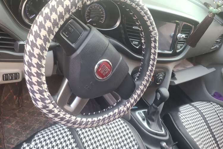 Used Fiat Ottimo 2014 1.4T Automatic Fashion Edition Steering Wheel