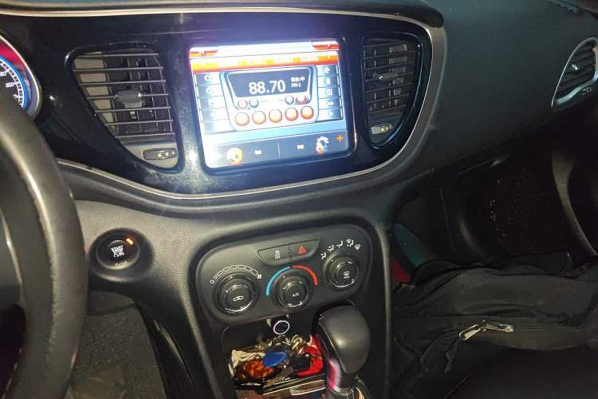 Used Fiat Ottimo 2014 1.4T Automatic Comfort Edition Audio And AC Panel