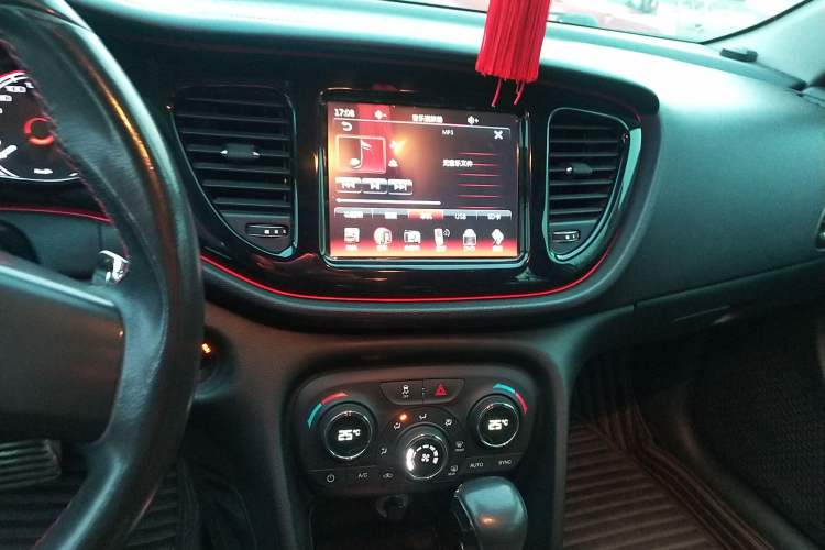 Used Fiat Ottimo 2014 1.4T Automatic Sport Edition Audio And AC Panel