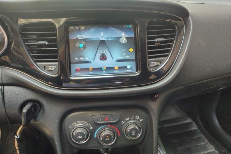 Used Fiat Ottimo 2014 1.4T Manual Comfort Edition Audio And AC Panel