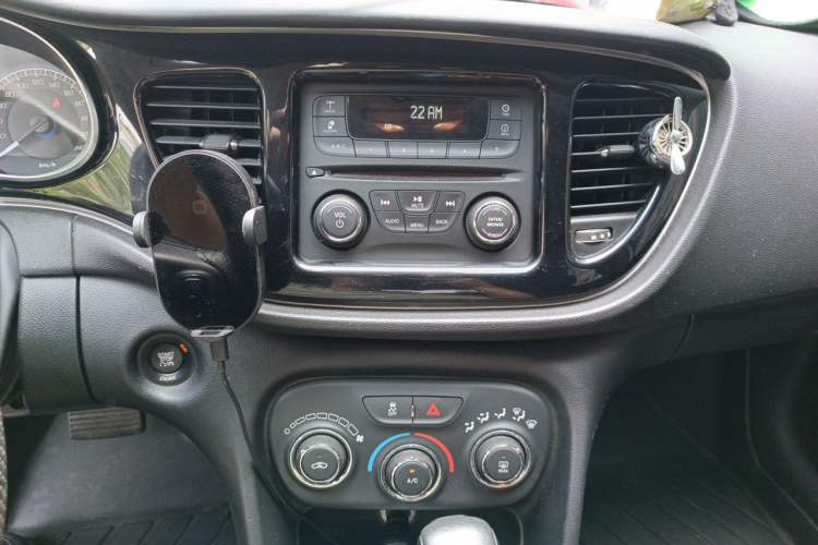 Used Fiat Ottimo 2014 1.4T Automatic Comfort Edition Audio And AC Panel