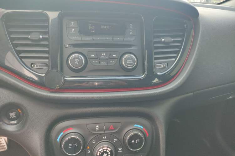 Used Fiat Ottimo 2014 1.4T Automatic Sport Edition Audio And AC Panel