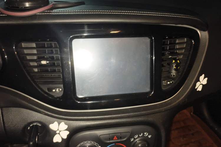 Used Fiat Ottimo 2014 1.4T Manual Comfort Edition Audio And AC Panel