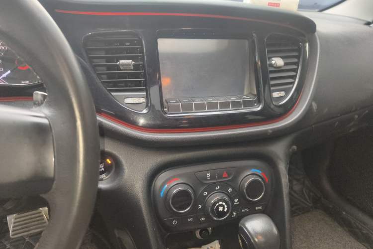 Used Fiat Ottimo 2014 1.4T Automatic Sport Edition Audio And AC Panel