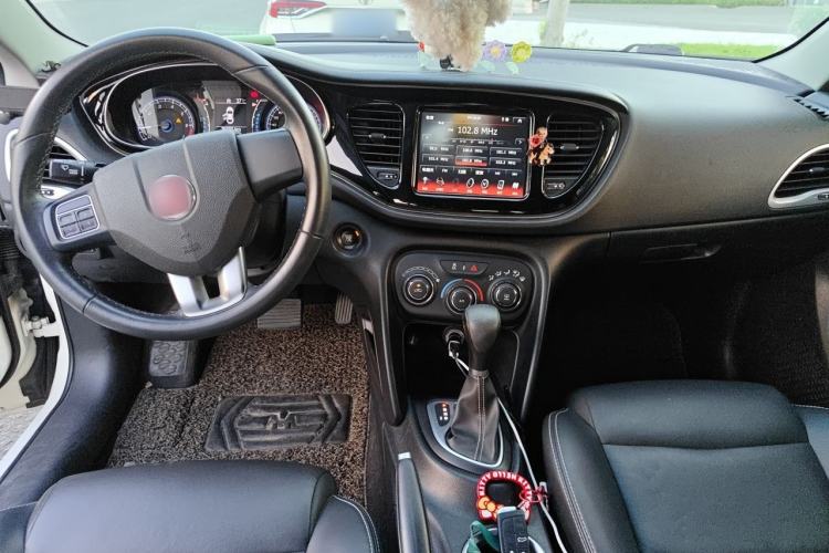 Used Fiat Ottimo 2014 1.4T Automatic Comfort Edition Center Console