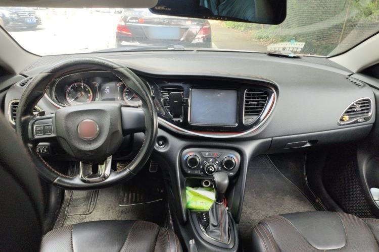 Used Fiat Ottimo 2014 1.4T Automatic Sport Edition Center Console