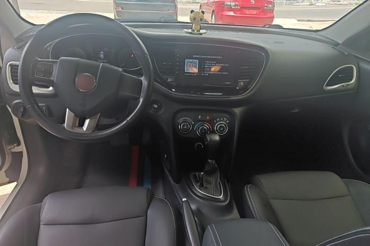 Used Fiat Ottimo 2014 1.4T Automatic Comfort Edition Center Console