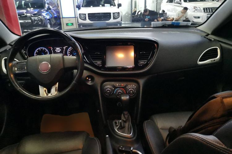 Used Fiat Ottimo 2014 1.4T Automatic Comfort Edition Center Console