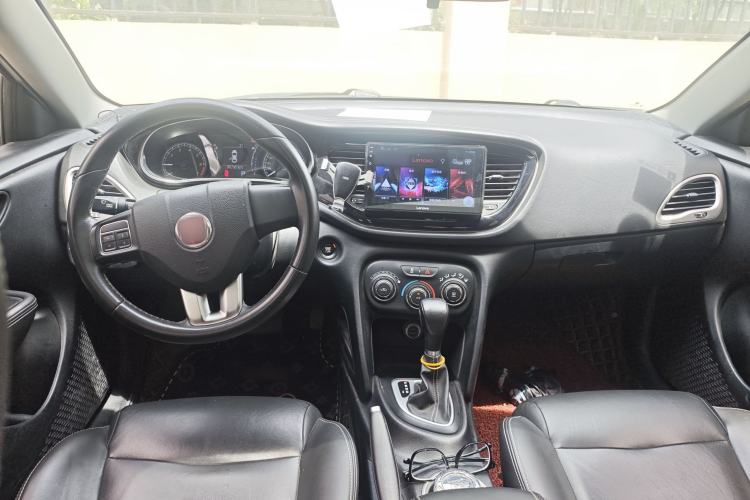 Used Fiat Ottimo 2014 1.4T Automatic Comfort Edition Center Console