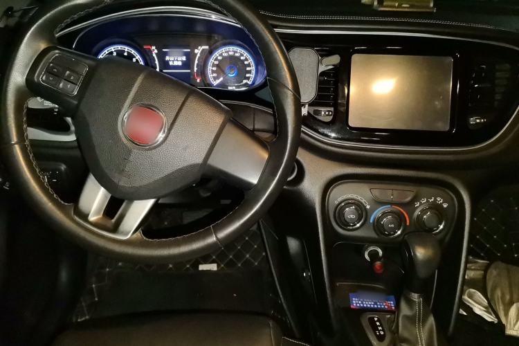 Used Fiat Ottimo 2014 1.4T Automatic Comfort Edition Center Console