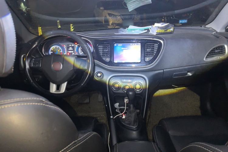 Used Fiat Ottimo 2014 1.4T Automatic Comfort Edition Center Console