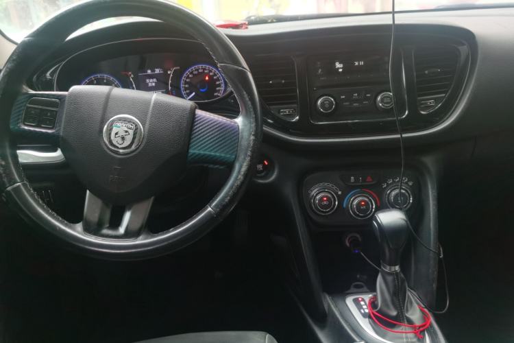 Used Fiat Ottimo 2014 1.4T Automatic Comfort Edition Center Console