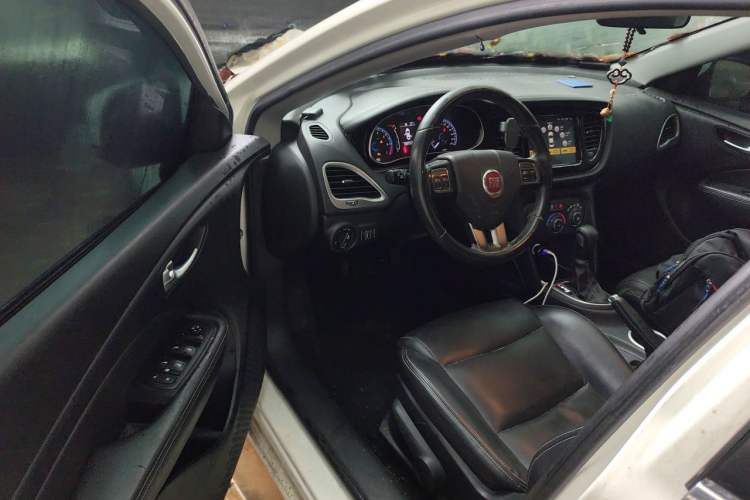 Used Fiat Ottimo 2014 1.4T Automatic Comfort Edition Driver Seat