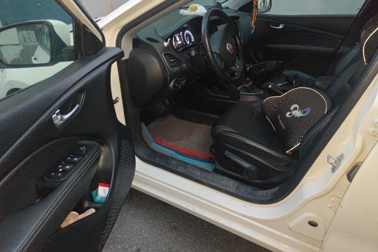 Used Fiat Ottimo 2014 1.4T Automatic Comfort Edition Driver Seat