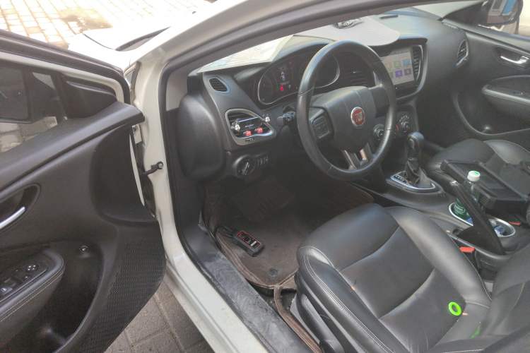 Used Fiat Ottimo 2014 1.4T Automatic Comfort Edition Driver Seat