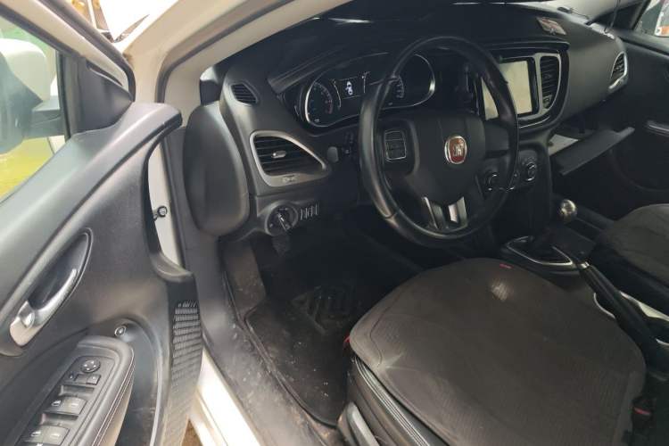 Used Fiat Ottimo 2014 1.4T Manual Comfort Edition Driver Seat