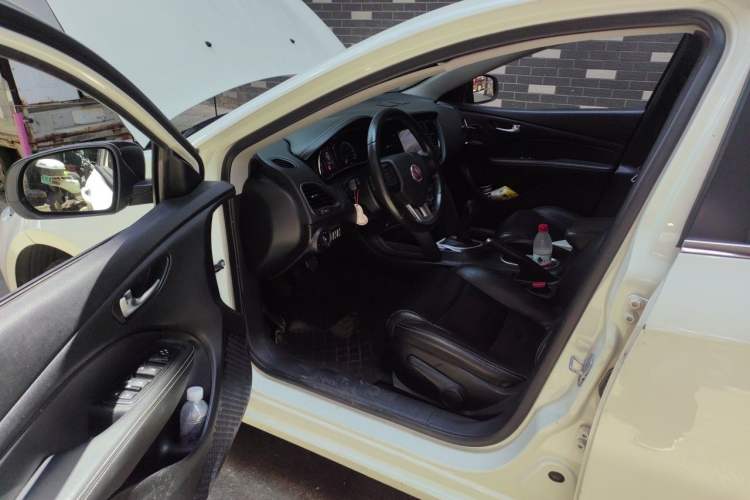 Used Fiat Ottimo 2014 1.4T Manual Comfort Edition Driver Seat