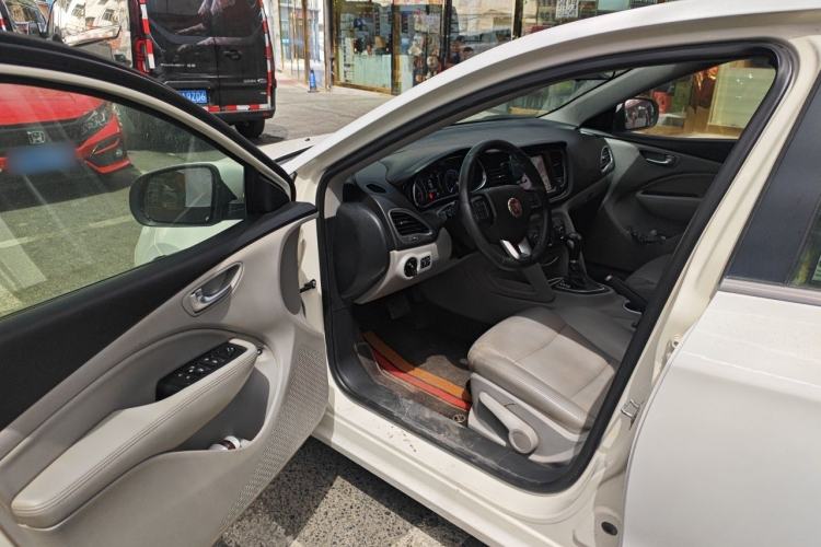 Used Fiat Ottimo 2014 1.4T Automatic Comfort Edition Driver Seat