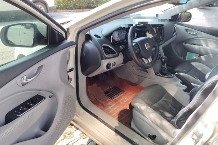 Used Fiat Ottimo 2014 1.4T Automatic Luxury Edition Driver Seat