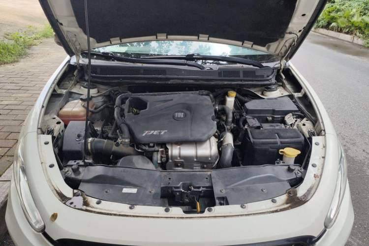 Used Fiat Ottimo 2014 1.4T Automatic Sport Edition Engine Bay