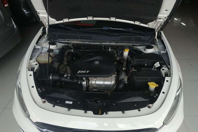Used Fiat Ottimo 2014 1.4T Automatic Luxury Edition Engine Bay
