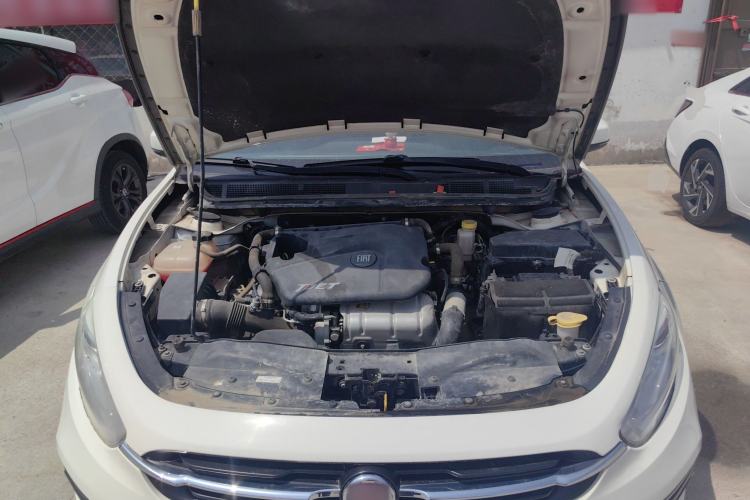 Used Fiat Ottimo 2014 1.4T Automatic Comfort Edition Engine Bay