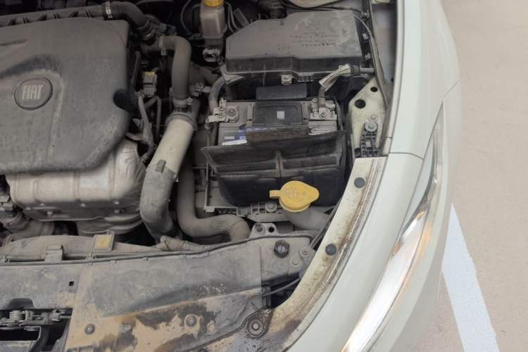 Used Fiat Ottimo 2014 1.4T Automatic Sport Edition Engine Bay Left