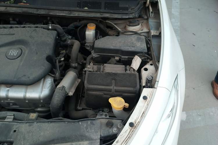 Used Fiat Ottimo 2014 1.4T Automatic Sport Edition Engine Bay Left