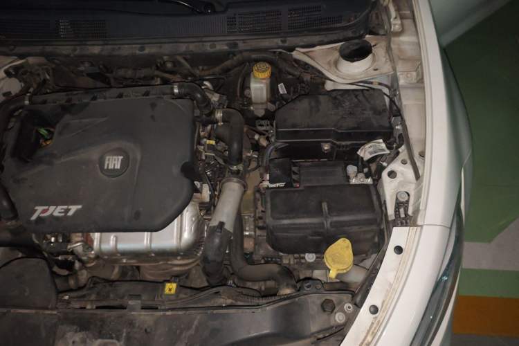 Used Fiat Ottimo 2014 1.4T Automatic Sport Edition Engine Bay Left