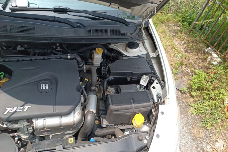Used Fiat Ottimo 2014 1.4T Automatic Comfort Edition Engine Bay Left