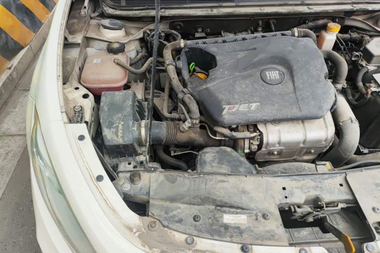 Used Fiat Ottimo 2014 1.4T Automatic Comfort Edition Engine Bay Right