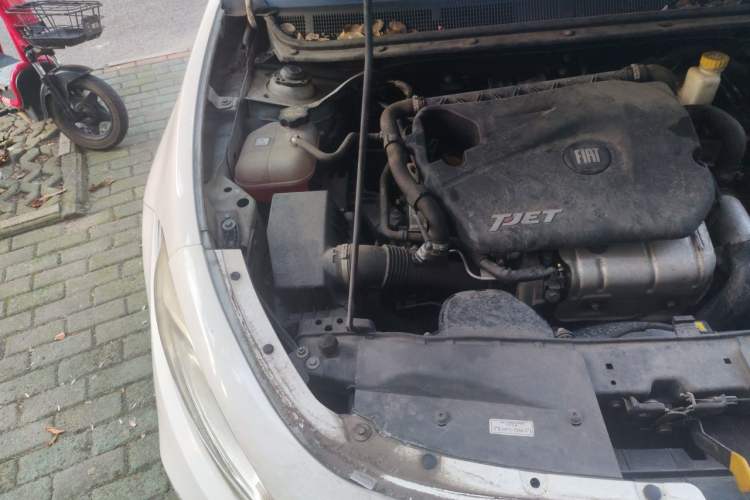 Used Fiat Ottimo 2014 1.4T Automatic Comfort Edition Engine Bay Right