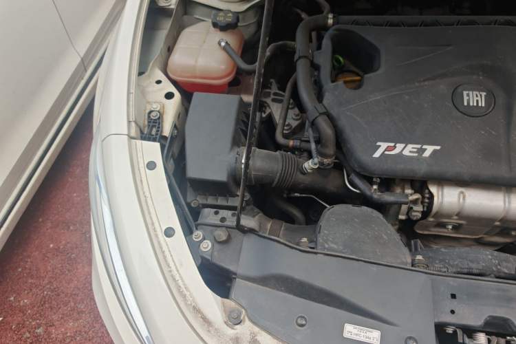Used Fiat Ottimo 2014 1.4T Automatic Sport Edition Engine Bay Right