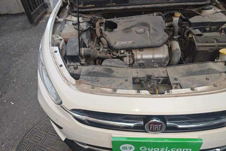 Used Fiat Ottimo 2014 1.4T Automatic Comfort Edition Engine Bay Right