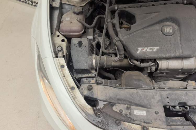 Used Fiat Ottimo 2014 1.4T Automatic Sport Edition Engine Bay Right