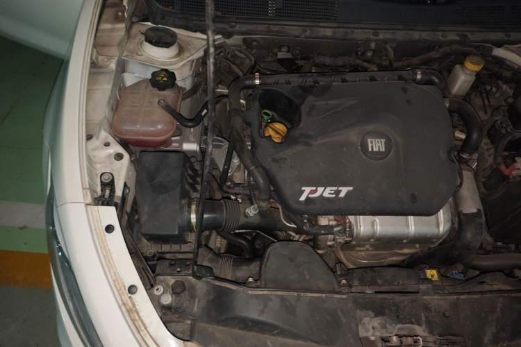 Used Fiat Ottimo 2014 1.4T Automatic Sport Edition Engine Bay Right